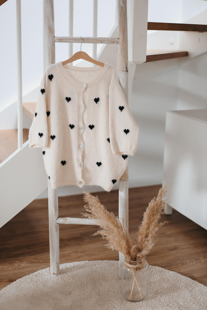 Cardigan „Chleo“ mit Herzen