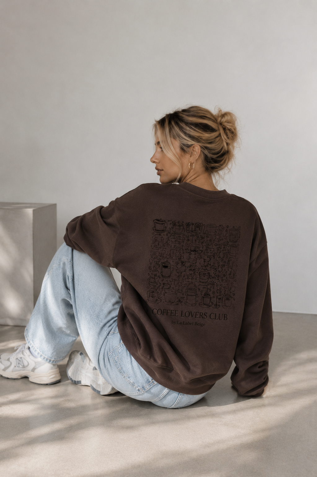 Statement Sweater Coffee Lovers Club