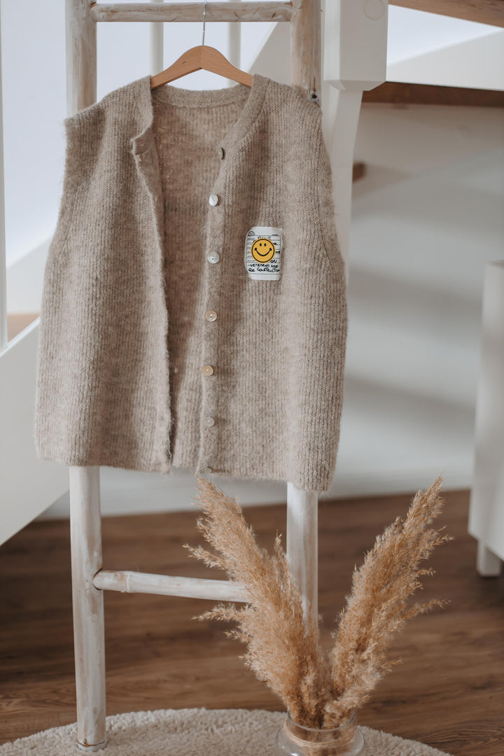 Knit Collection – Strickweste Amelie