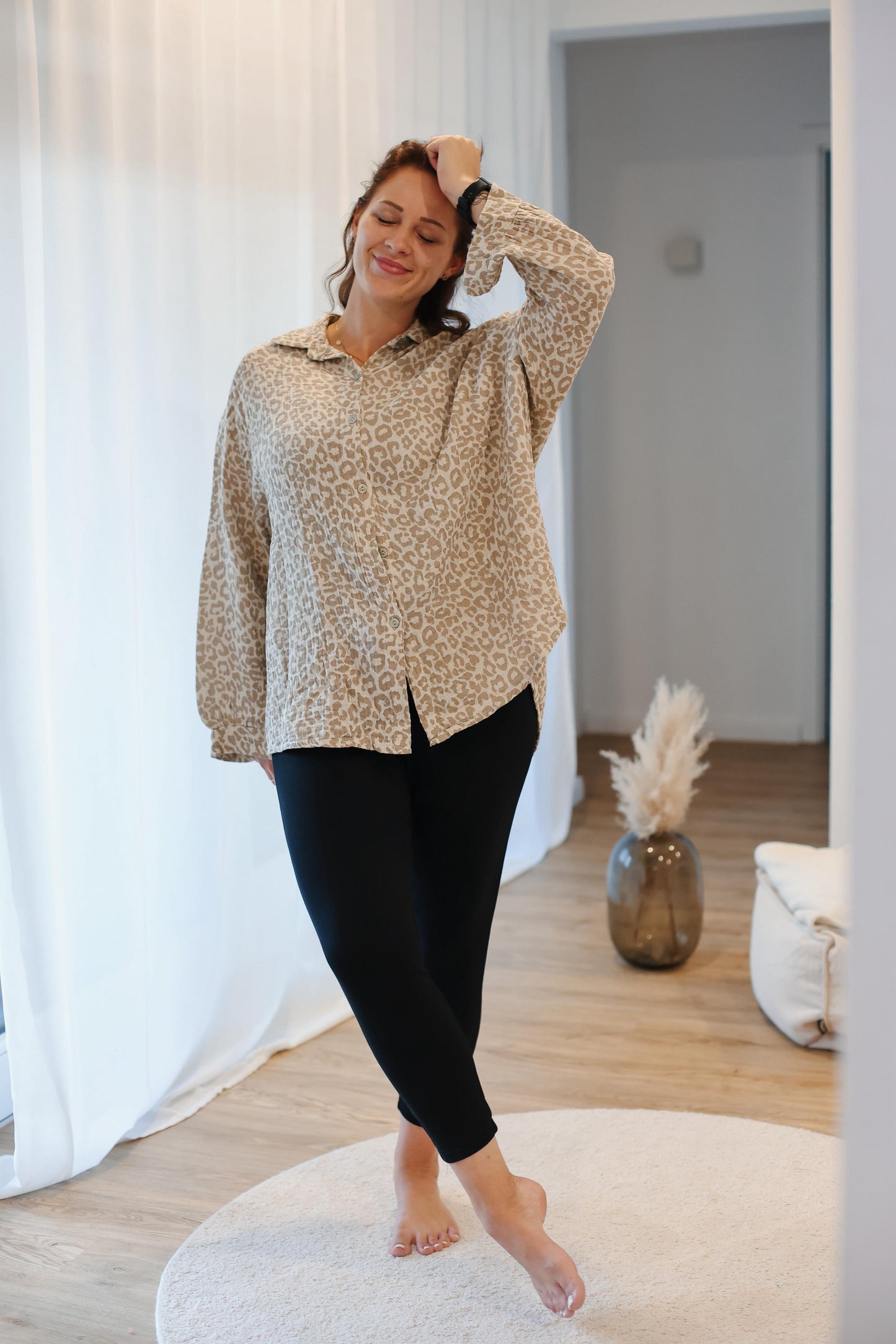 Leo Musselinbluse hellbeige