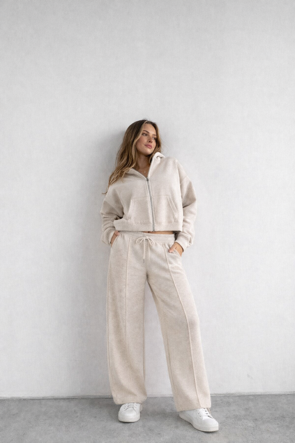 Signature Lounge Set – Beige