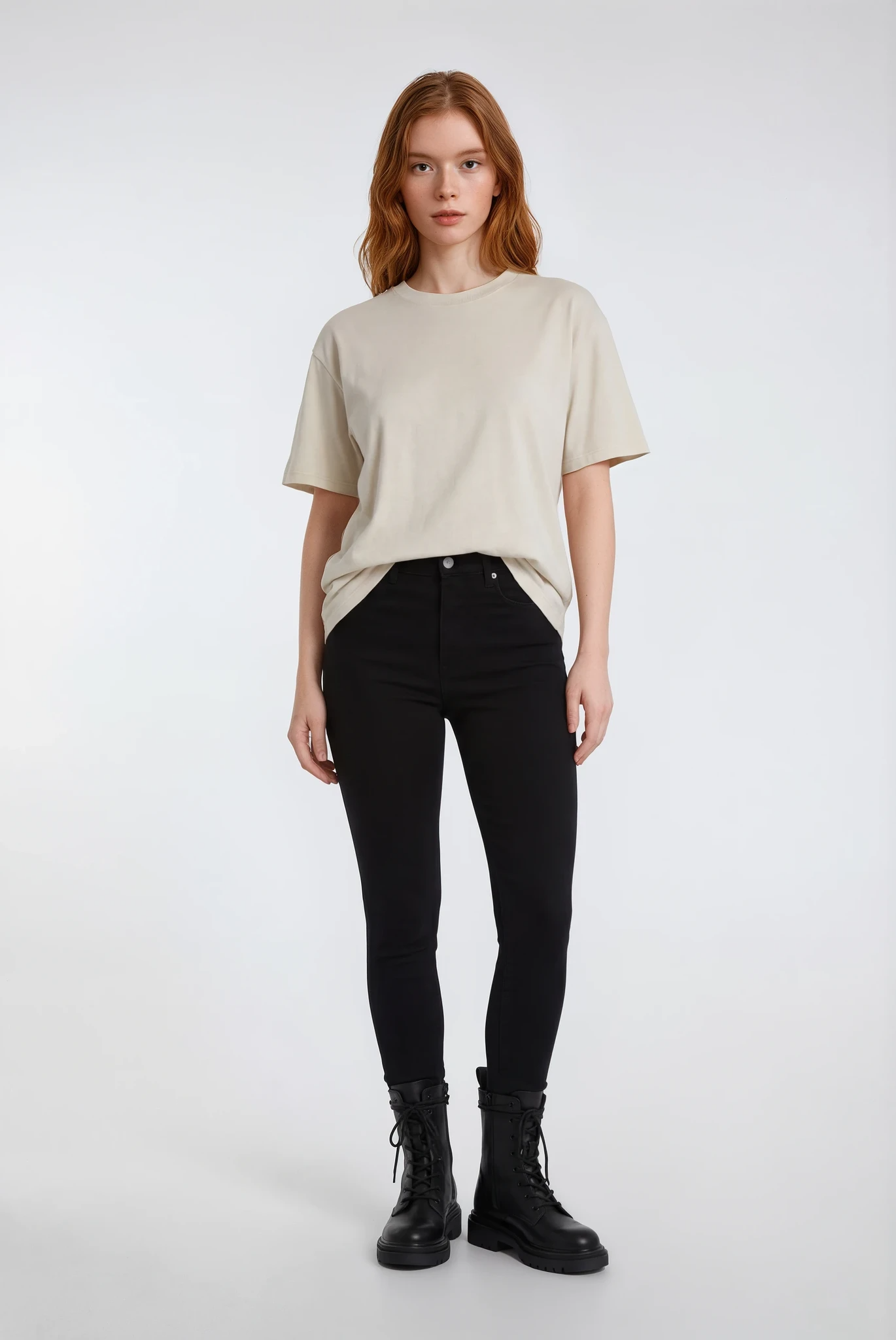 Oversized Damen T-Shirt in Vintage Weiß aus Bio-Baumwolle von La Label Beige
